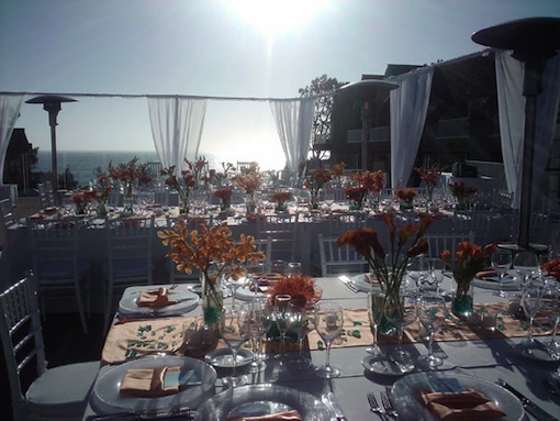Table setting at a San Diego wedding ceremony by Luxe Events.